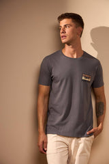 CAMISETA FITA CASSETE - CHUMBO da Vörr Brasil | Loja Oficial Vörr Brasil