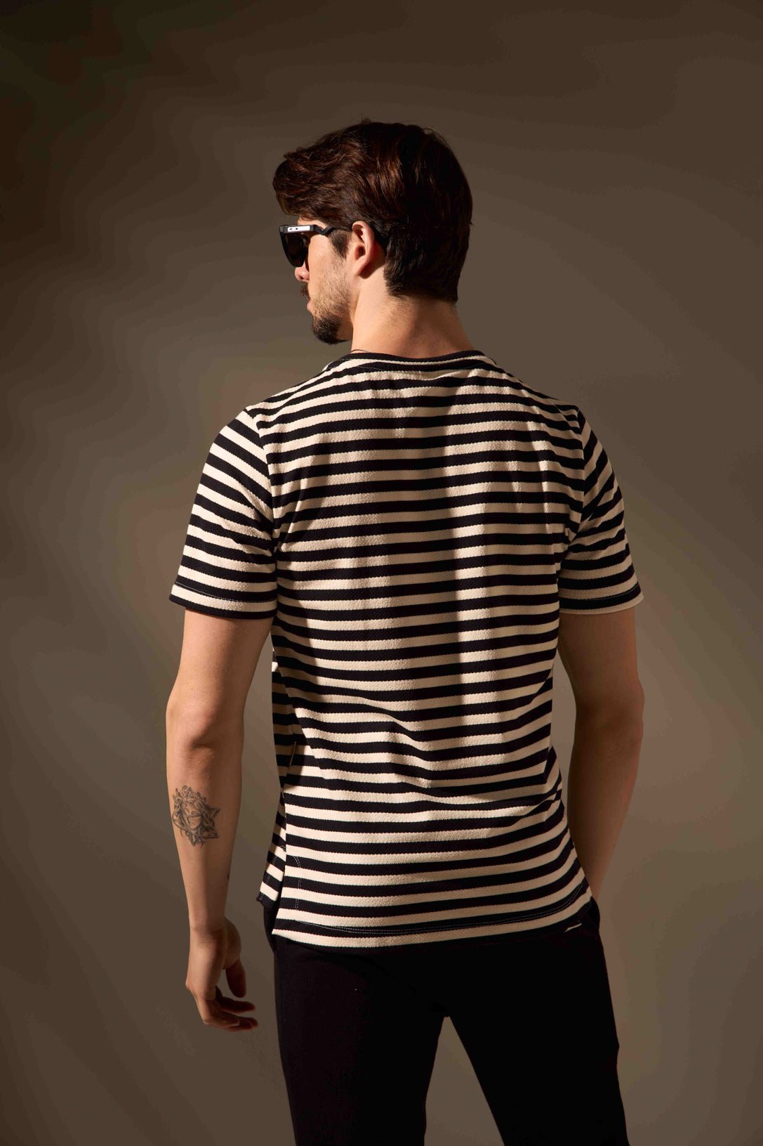 CAMISETA HORIZONTE - PRETO da Vörr Brasil | Loja Oficial Vörr Brasil