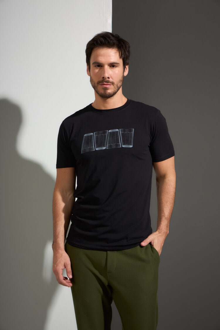 CAMISETA LAGOINHAS - PRETO da Vörr Brasil | Loja Oficial Vörr Brasil