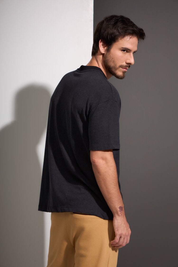 CAMISETA LAPINHA - PRETO da Vörr Brasil | Loja Oficial Vörr Brasil
