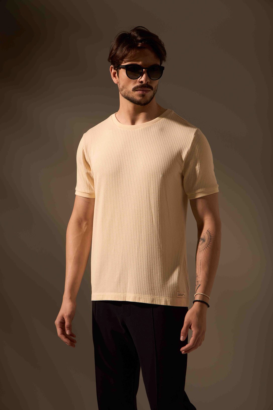 CAMISETA LEVE FLOW - OFF WHITE da Vörr Brasil | Loja Oficial Vörr Brasil