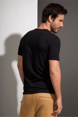 CAMISETA MANIFESTO INFINITO ALGODÃO EGÍPCIO - PRETO da Vörr Brasil | Vörr Brasil