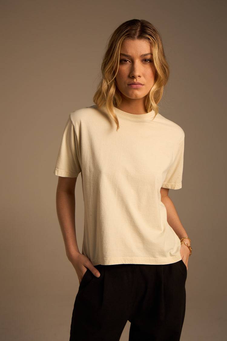 CAMISETA MEUS HORIZONTES STONE - AREIA da Vörr Brasil | Loja Oficial Vörr Brasil