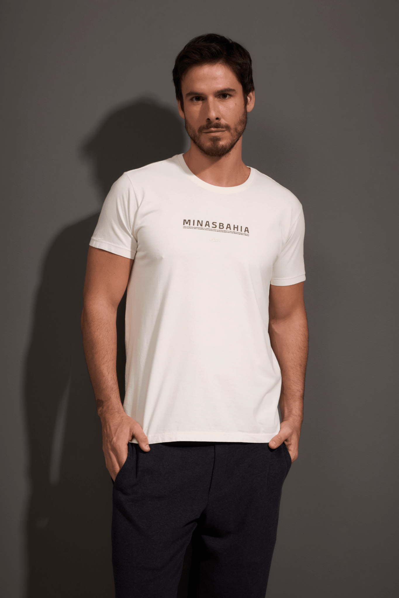 CAMISETA MINASBAHIA ALGODÃO EGÍPCIO - BEGE da Vörr Brasil | Vörr Brasil