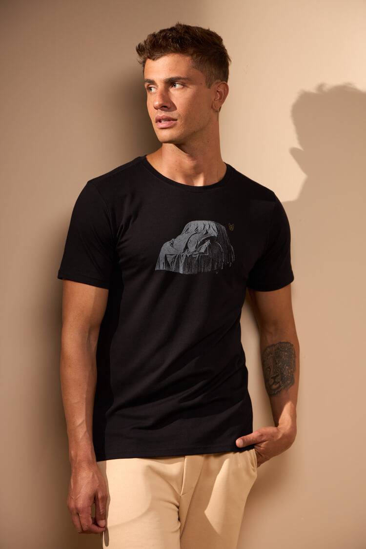 CAMISETA NOVO FUSCA - PRETO da Vörr Brasil | Loja Oficial Vörr Brasil