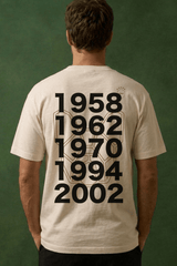 CAMISETA OVERSIZED TÍTULOS 100% ALGODÃO - OFF WHITE da Vörr Brasil | Vörr Brasil