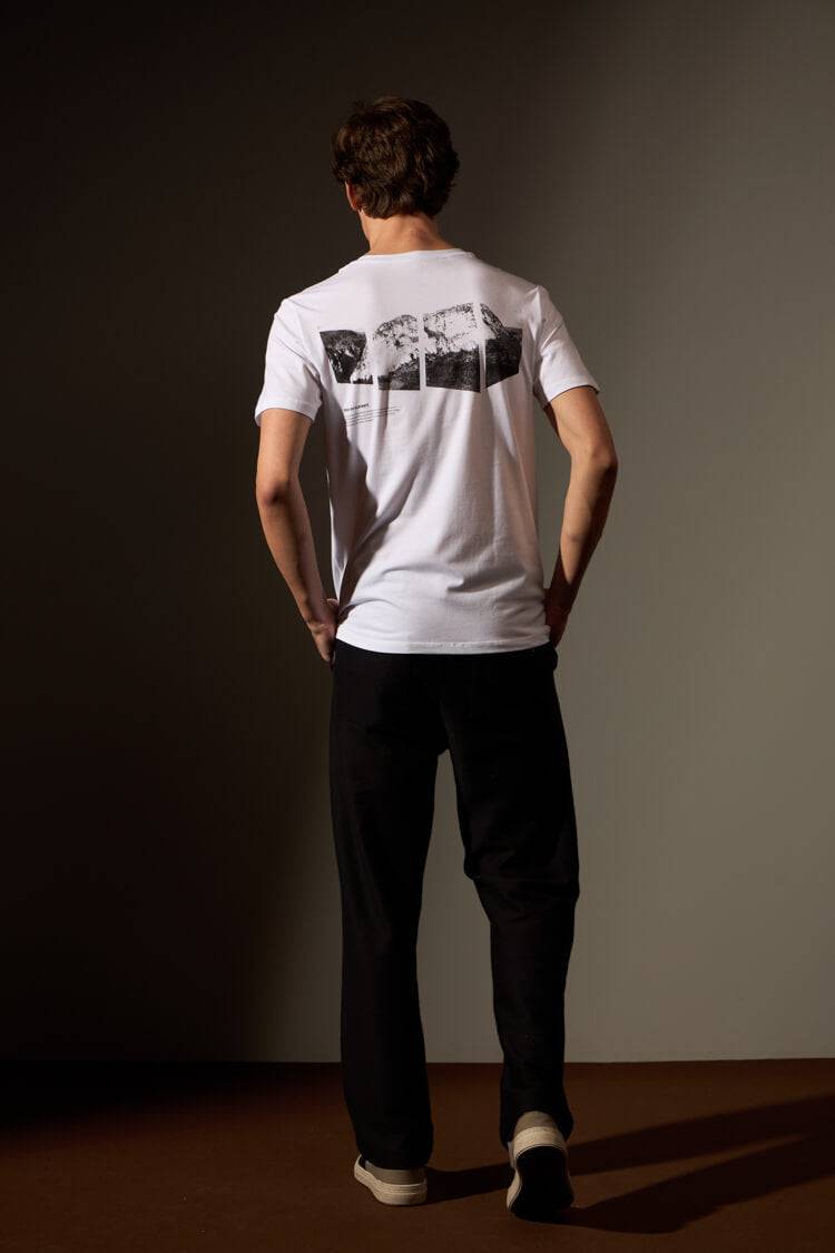CAMISETA PEDRA DO ELEFANTE - BRANCO da Vörr Brasil | Loja Oficial Vörr Brasil