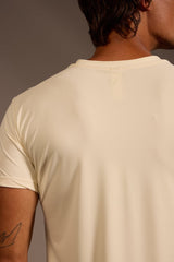 CAMISETA PERFORMANCE TECH MALHA POLIAMIDA - OFF WHITE da Vörr Brasil | Vörr Brasil