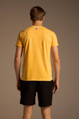 CAMISETA SATU STONE - AMARELO da Vörr Brasil | Loja Oficial Vörr Brasil