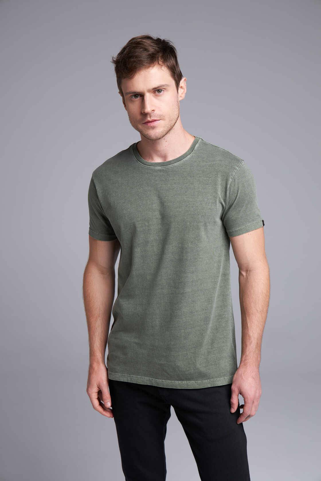 CAMISETA SOMOS VÖRR - VERDE MILITAR da Vörr Brasil | Vörr Brasil