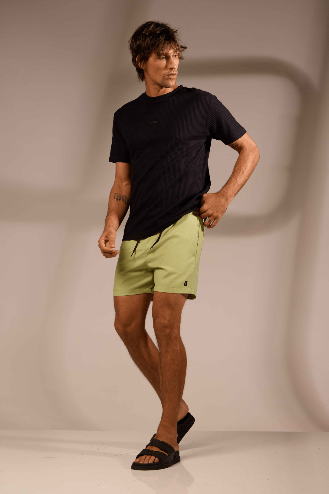 CAMISETA URBANA 100% ALGODÃO - PRETO da Vörr Brasil | Loja Oficial Vörr Brasil