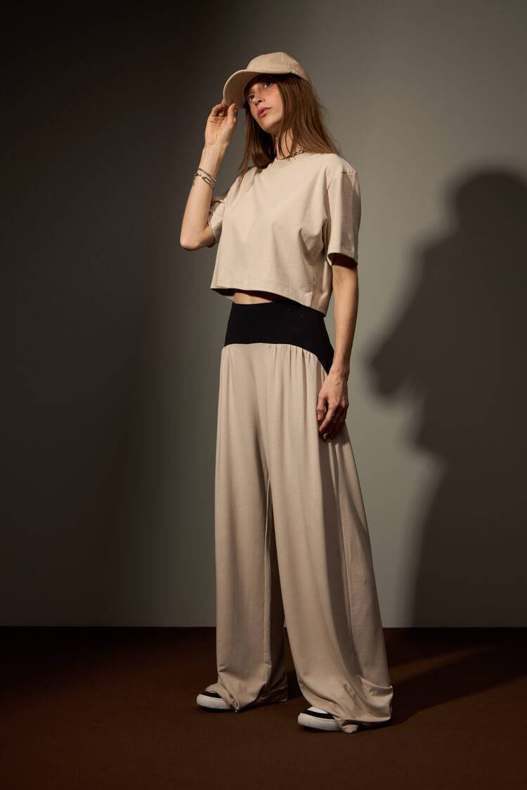 CROPPED SERRA - CINZA da Vörr Brasil | Loja Oficial Vörr Brasil