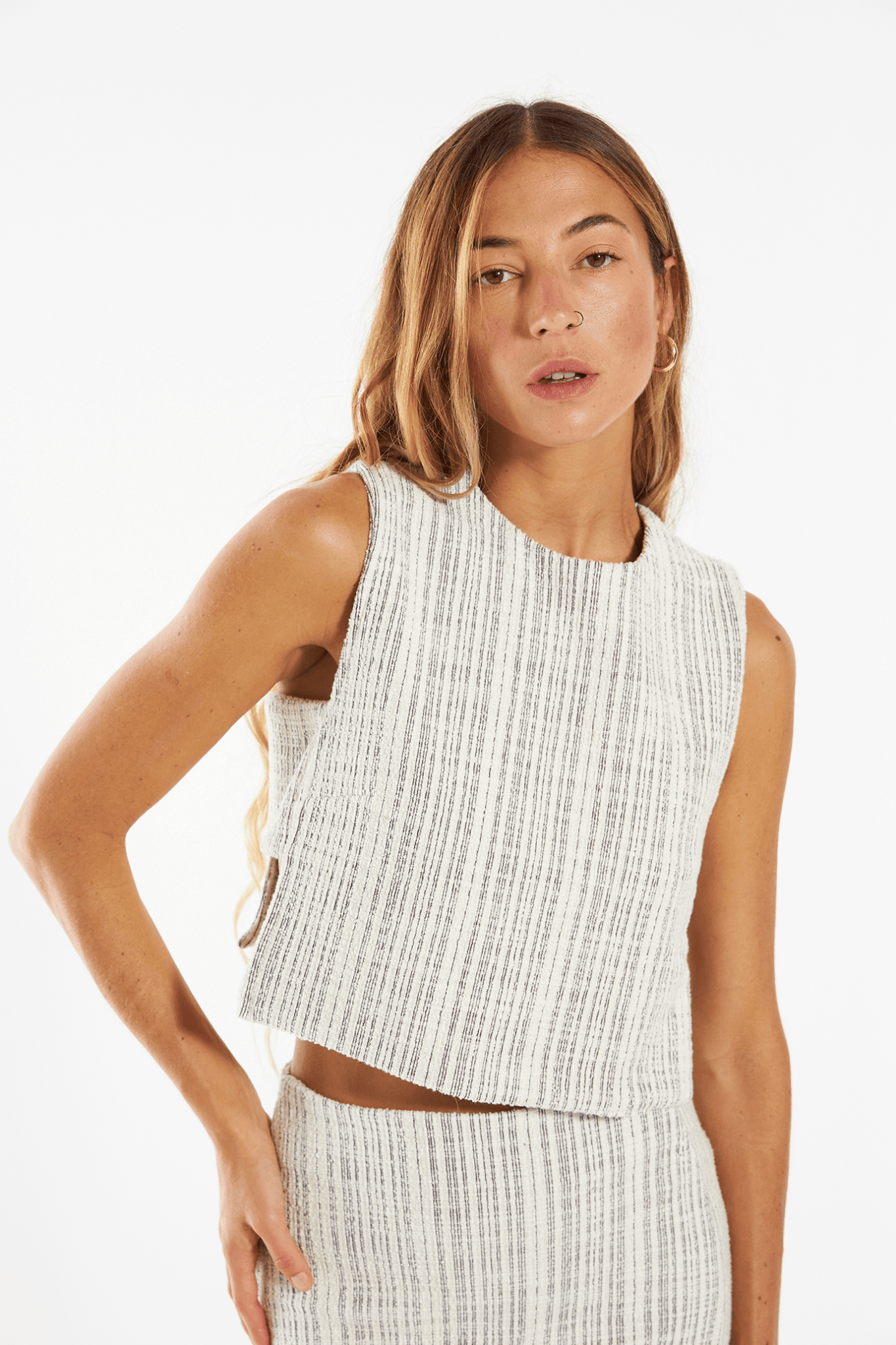 CROPPED SUNRISE - AREIA da Vörr Brasil | Loja Oficial Vörr Brasil