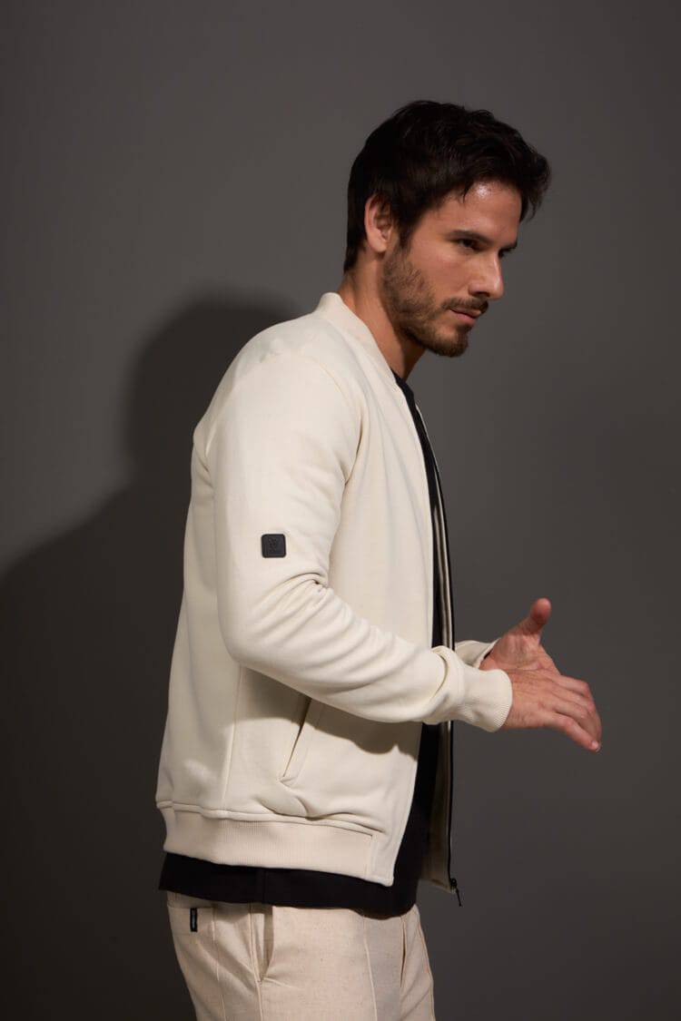 JAQUETA WIMBLEDON - OFF WHITE da Vörr Brasil | Loja Oficial Vörr Brasil