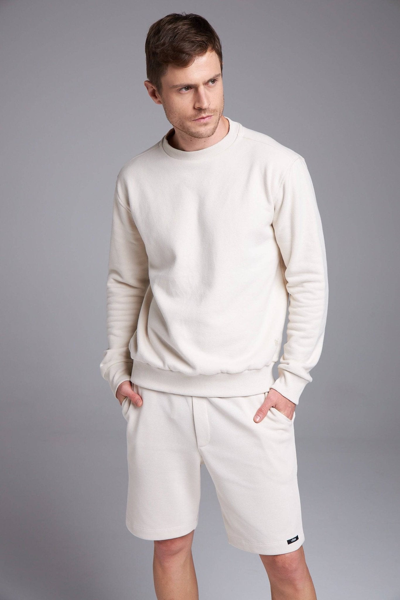 MOLETOM SINGULAR - OFF WHITE da Vörr Brasil | Loja Oficial Vörr Brasil