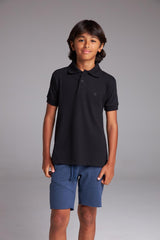 POLO EXPLORER ALGODÃO INFANTIL - PRETO da Vörr Brasil | Loja Oficial Vörr Brasil