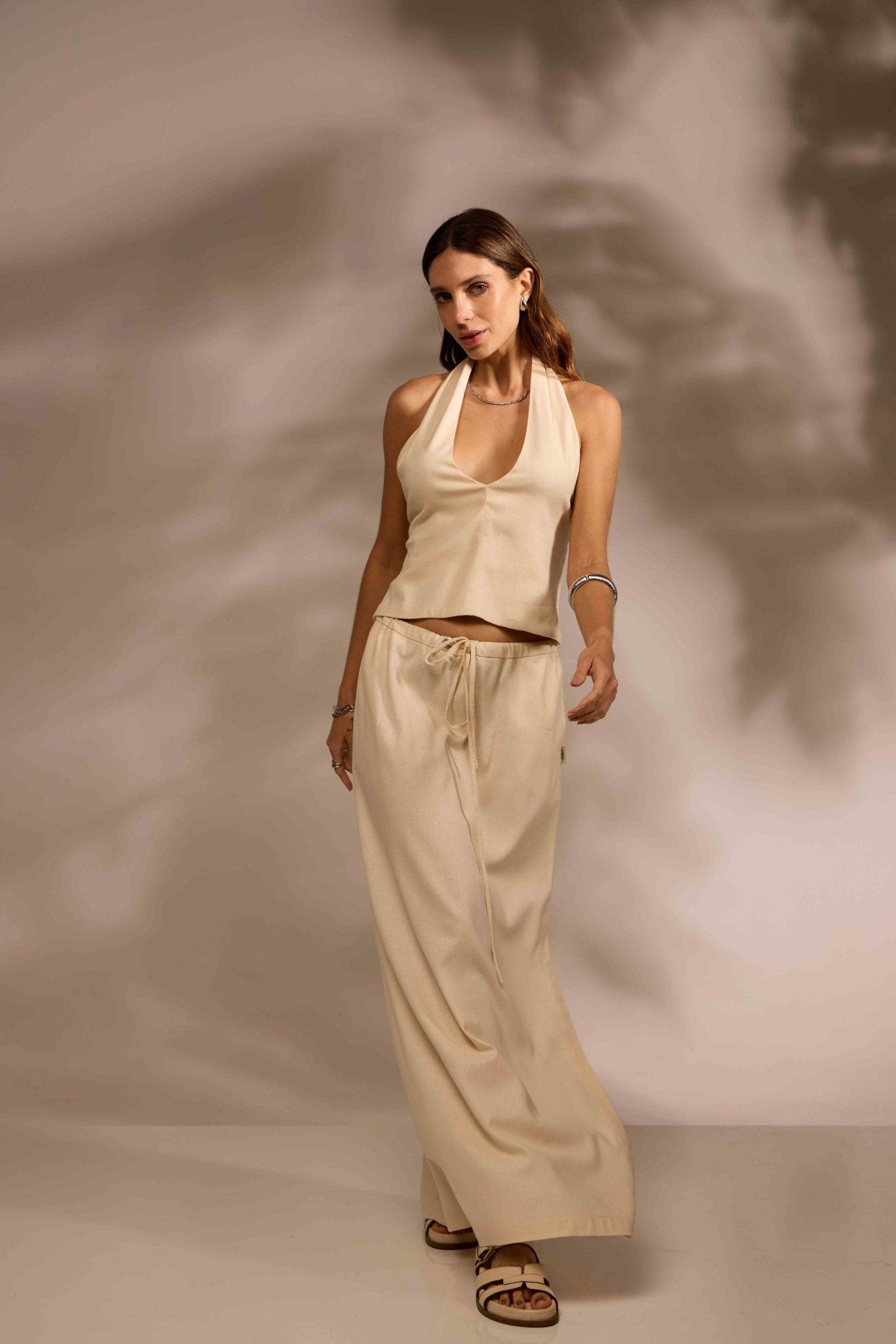 SAIA MIDI SERENO LINHO - OFF WHITE da Vörr Brasil | Vörr Brasil