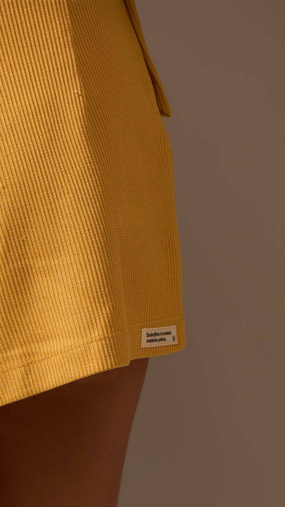 SHORT SOLSTÍCIO ALGODÃO - AMARELO da Vörr Brasil | Loja Oficial Vörr Brasil