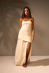 VESTIDO AURORA ALGODÃO - OFF WHITE da Vörr Brasil | Loja Oficial Vörr Brasil