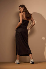 VESTIDO BOSQUES - PRETO da Vörr Brasil | Loja Oficial Vörr Brasil