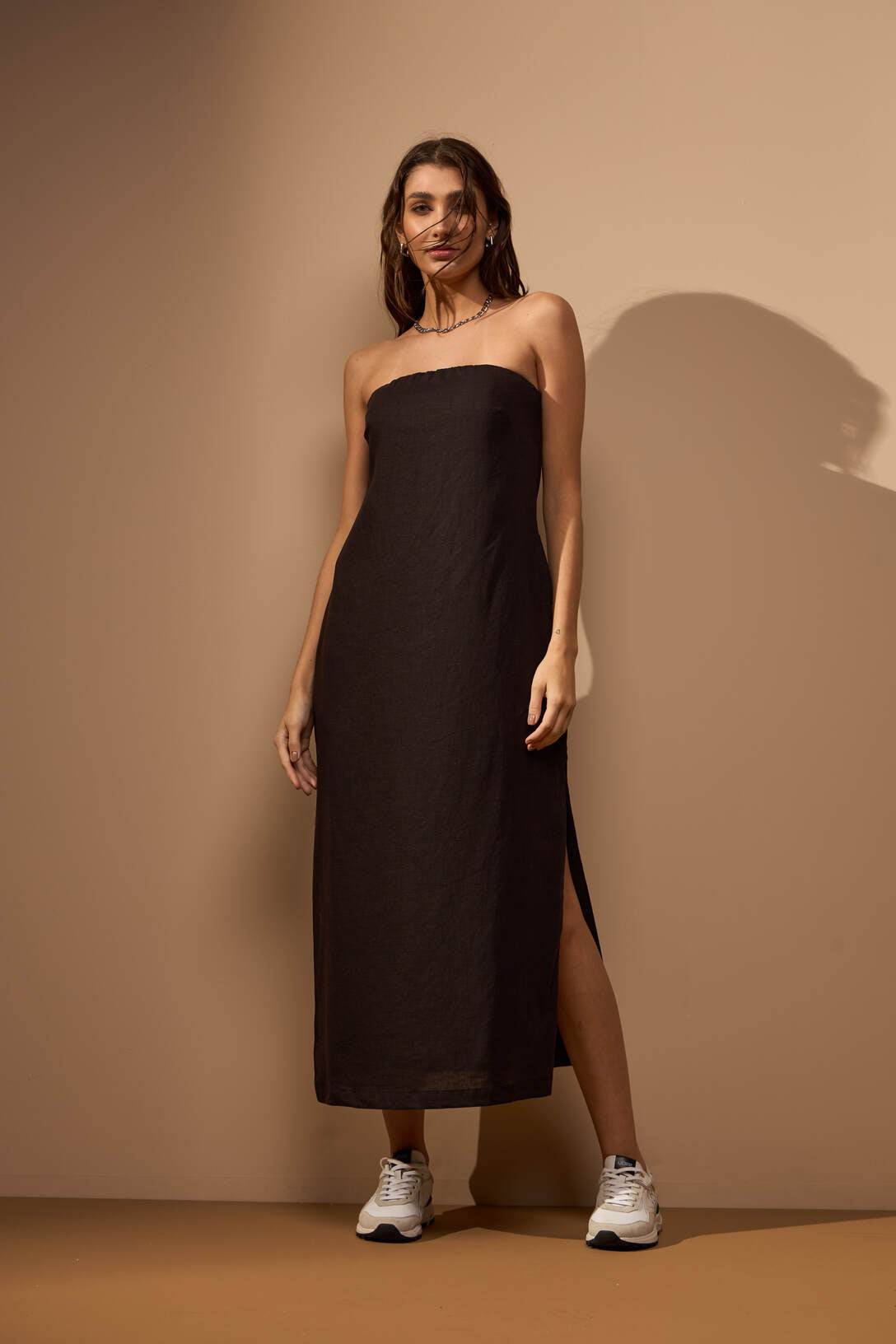 VESTIDO BOSQUES - PRETO da Vörr Brasil | Loja Oficial Vörr Brasil