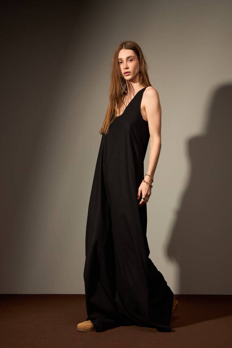 VESTIDO CARDEAL - PRETO da Vörr Brasil | Loja Oficial Vörr Brasil