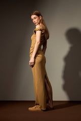 VESTIDO CAVERNAS - CARAMELO da Vörr Brasil | Loja Oficial Vörr Brasil