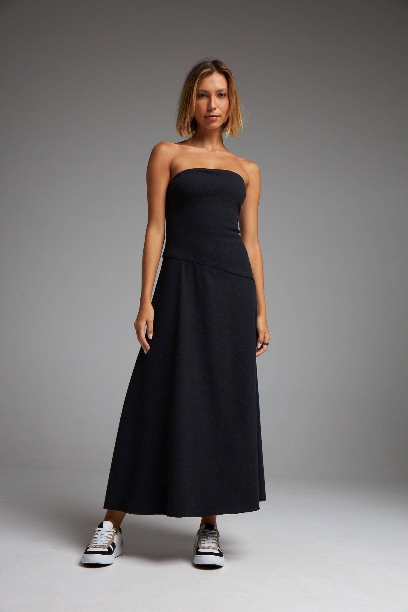 VESTIDO ECOS - PRETO da Vörr Brasil | Loja Oficial Vörr Brasil