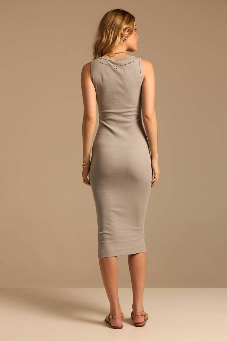 VESTIDO LUAR - CINZA da Vörr Brasil | Loja Oficial Vörr Brasil