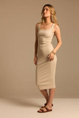 VESTIDO LUAR - PALHA da Vörr Brasil | Loja Oficial Vörr Brasil