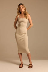 VESTIDO LUAR - PALHA da Vörr Brasil | Loja Oficial Vörr Brasil