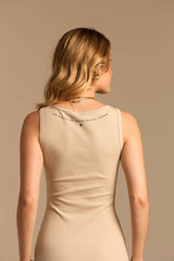 VESTIDO LUAR - PALHA da Vörr Brasil | Loja Oficial Vörr Brasil