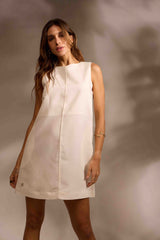 VESTIDO MARÉ LINHO - OFF WHITE da Vörr Brasil | Loja Oficial Vörr Brasil