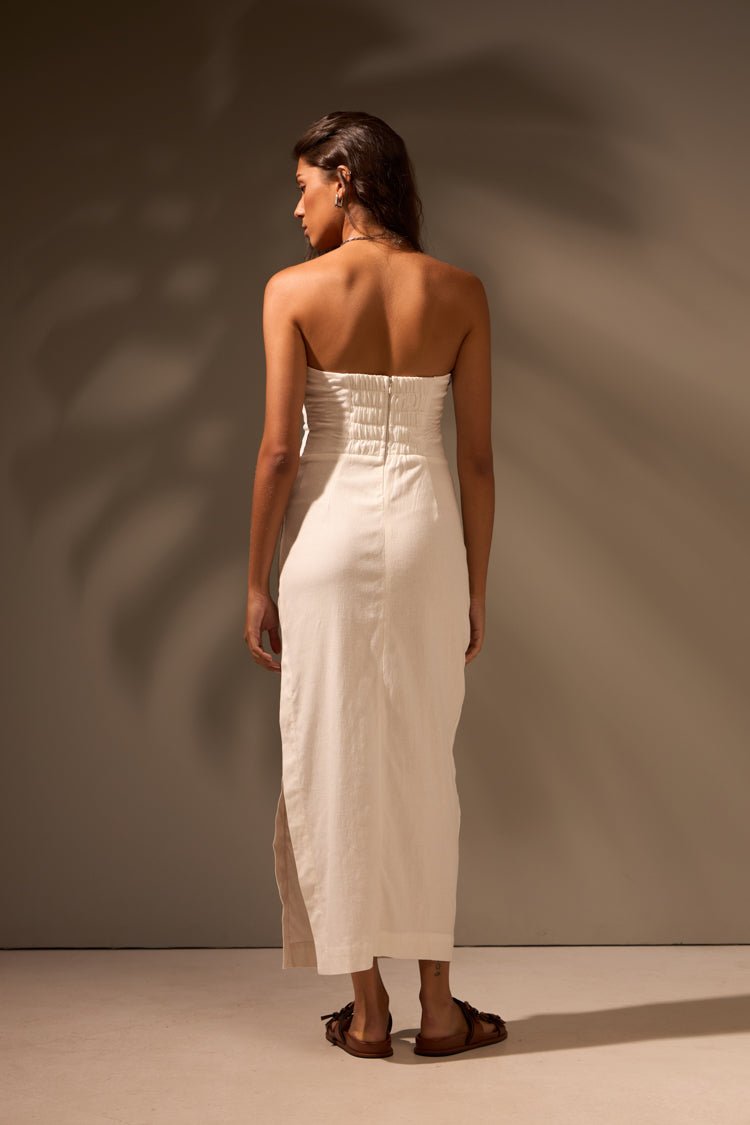 VESTIDO MIDI SUNSET ALGODÃO - OFF WHITE da Vörr Brasil | Loja Oficial Vörr Brasil