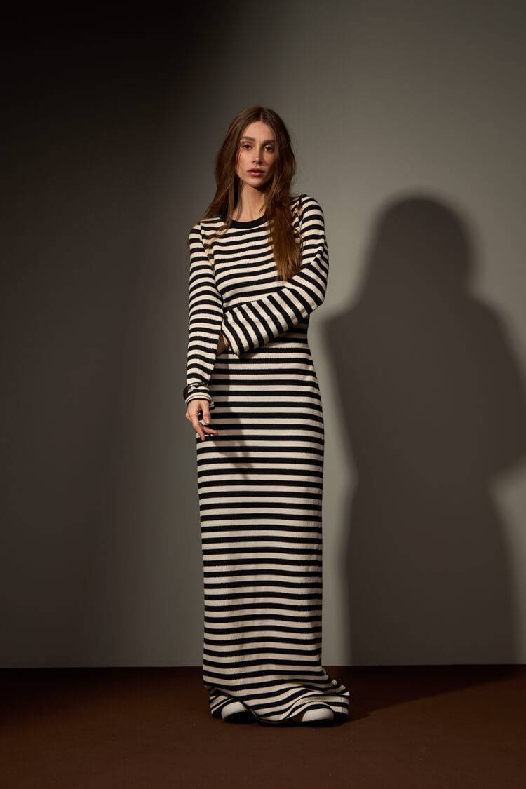 VESTIDO RAIAS - PRETO da Vörr Brasil | Loja Oficial Vörr Brasil