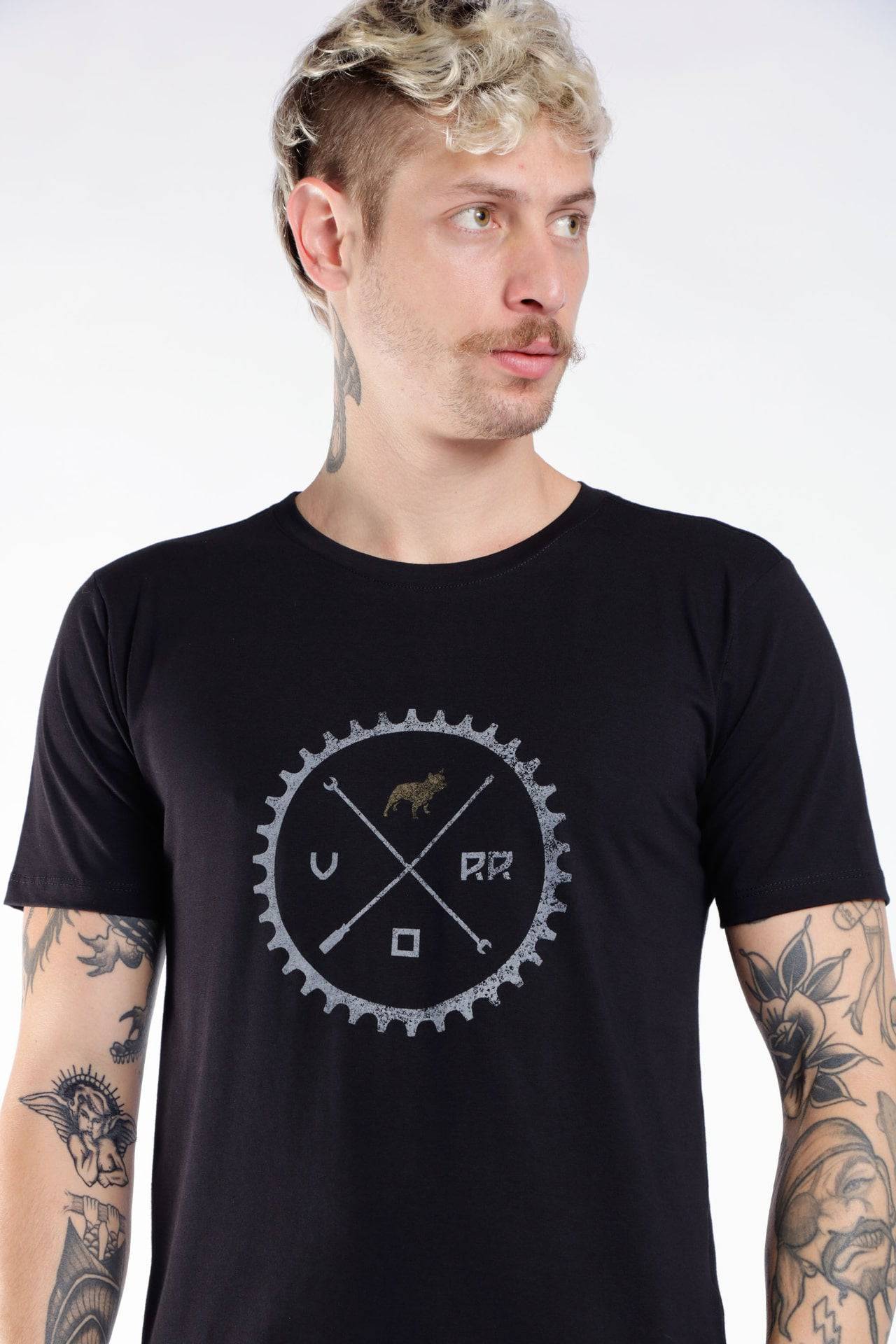 CAMISETA TOOLS - PRETO da Vörr Brasil | Vörr Brasil